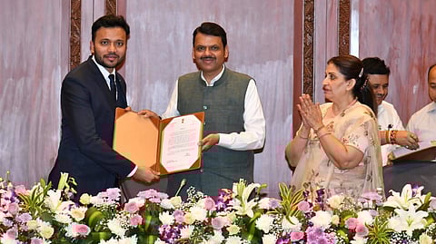 
Dhule | Vishal Narwade became the best CEO in the state