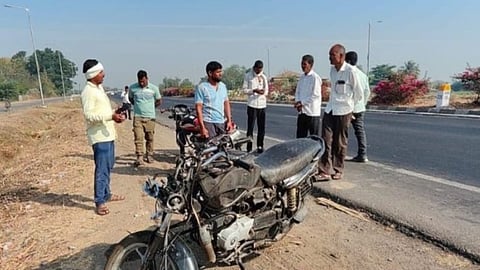 Jalna road accident