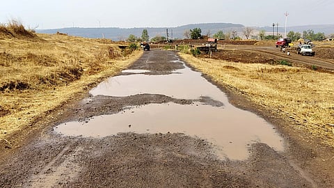 unseasonal rainfall in Shahuwadi 