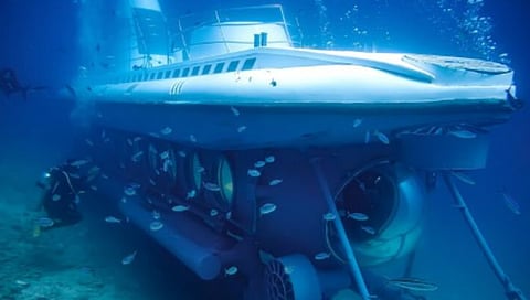 Tourist Submarine Sank:
