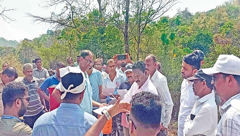 Land counting under police protection in Sasoli