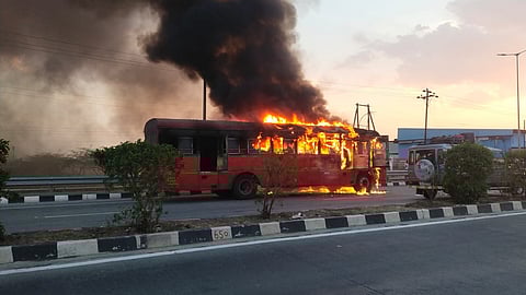 Kurduwadi to Akkalkot ST bus fire