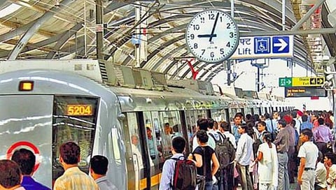 नागपूर मेट्रो स्थानकावर हरवलेल्या मुलासाठी कर्मचारी ठरले देवदूत