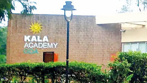 play-delayed-due-to-ac-malfunction