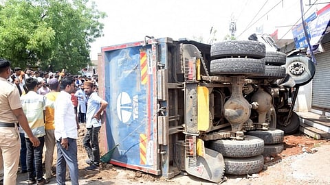 Hyva overturns on Auto in Koutha Road 