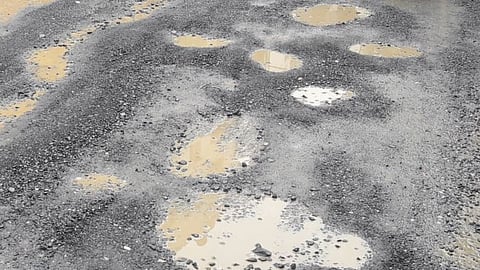 Pune Pothole Issue