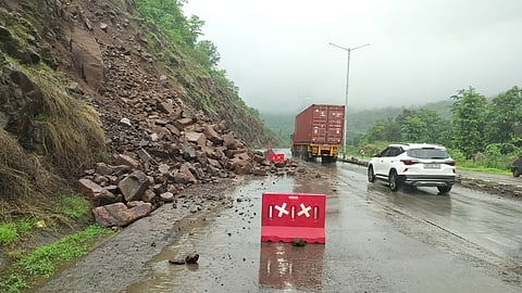Raigad landslide news
