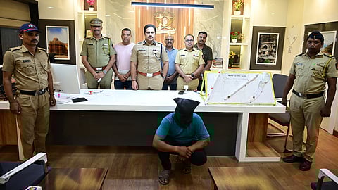 Jalgaon Crime  |  दरोडेखोरांचा थरारक पाठलाग; जळगाव एलसीबीची मोठी कारवाई