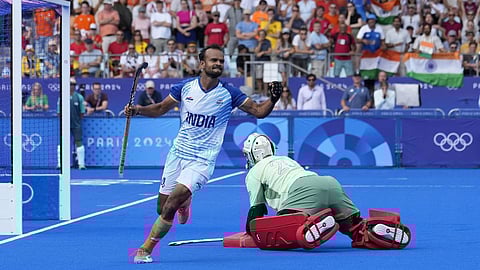 india hockey team forward player and olympic medallist lalit upadhyay retirement .jpg