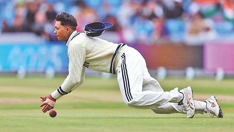 indian-team-defeated-in-first-test-match