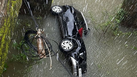 Mumbai Goa Highway Car Accident