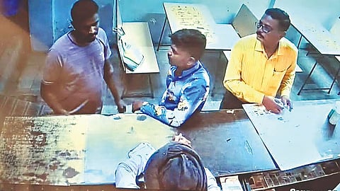 मनमाड  (नाशिक)