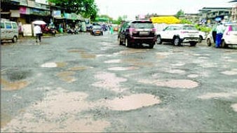 Mumbai-Goa highway potholes