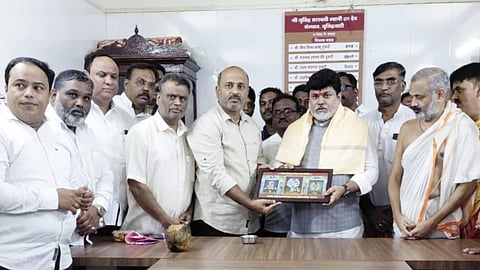 Uday Samant visit Nrusinhwadi 