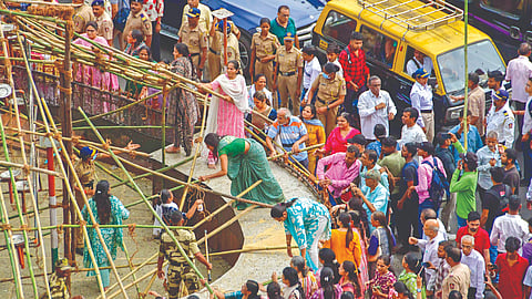 Dadar Kabutarkhana protest