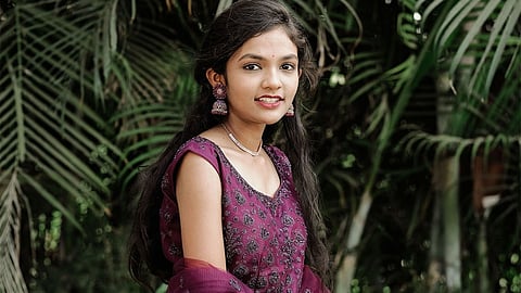 Nashik Deola | रक्षाबंधनाच्या दिवशी चिमुकलीचा विहिरीत आढळला मृतदेह, गावात शोककळा