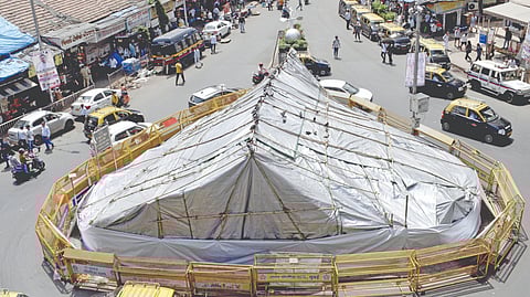 Dadar Kabutarkhana covered