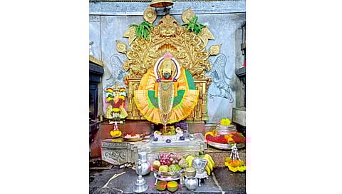 ambabai-idol-open-for-darshan-after-restoration