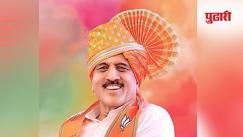 Girish Mahajan flag hoisting