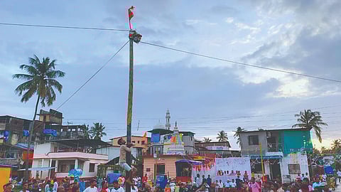 Alibag Koliwada Dahi Handi