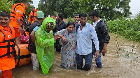 cloudburst-like rain Nanded, heavy rainfall