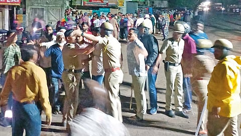 Controversy over ‘DJ’ in Saddharthnagar-Rajebagswar area