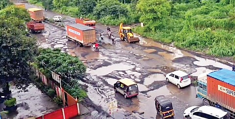 Bhiwandi Wada road accident