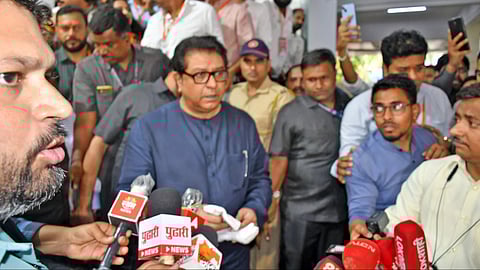 Municipal Election : कामाला लागा ! राज ठाकरे यांनी दिला कानमंत्र