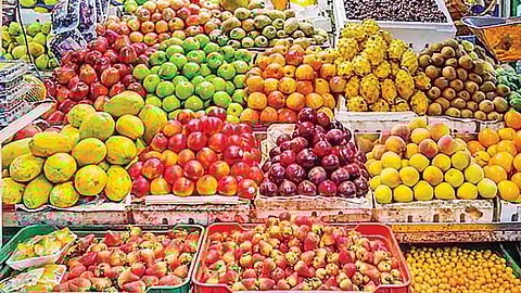Demand for strict action against artificially growing fruits
