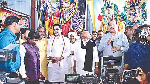 लातूर/ नाशिक 