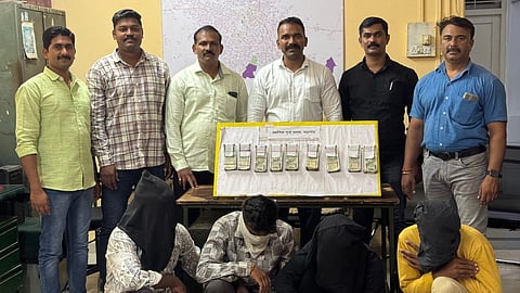 Jalgaon Crime : रेल्वेत दरोडा टाकणारे आरोपी एलसीबीच्या जाळ्यात; साडेचार लाख मुद्देमाल जप्त