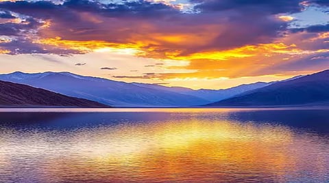 Colour Changing Lakes