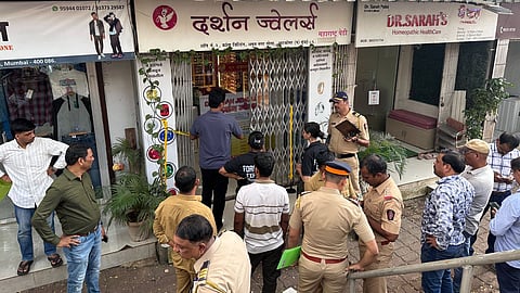 Ghatkopar jeweller shop loot 