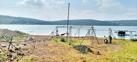 Satara News: कास बोटिंगमध्ये स्थानिकांना संधी द्या 