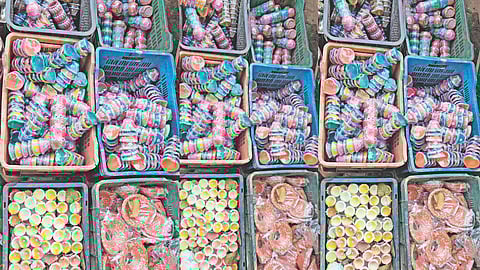 Dharavi Kumbharwada diyas