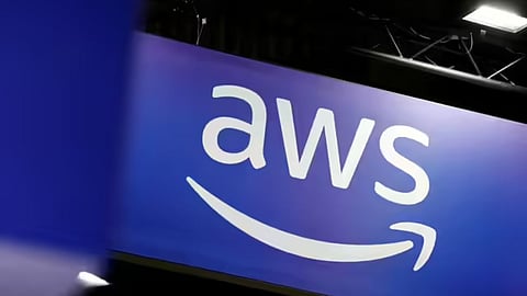  Amazon Web Services down : ॲमेझॉनच्या क्लाऊड सेवेत अडथळा; जगभरातील वेबसाइट्स व ॲप्स ठप्प