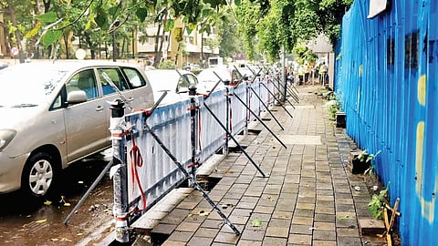 Mumbai Footpath