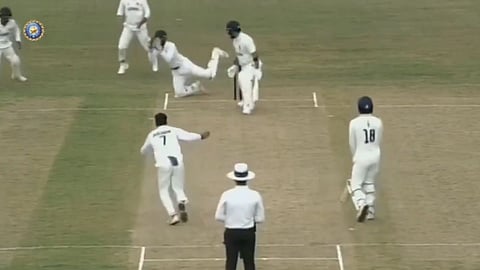 Ranji Trophy Records : ९० षटकांत ३२ बळी आणि २ हॅटट्रिक! ५४० चेंडूंमध्ये पहिल्याच दिवशी ‘रणजी’ सामन्याचा लागला निकाल