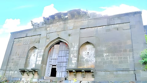 Adgaon Raja Gadkot Fort 
