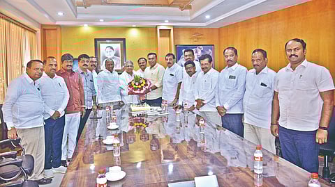 Dr. Pratapsinh Jadhav Advice