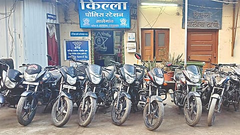 Malegaon Police : किल्ला पोलिसांच्या कारवाईत दहा दुचाकी जप्त