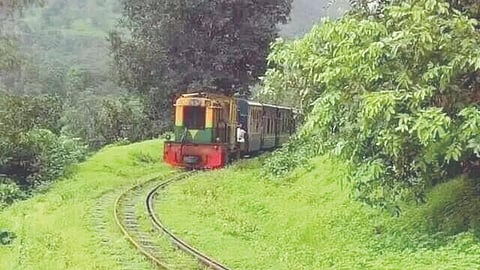 Neral Matheran mini train
