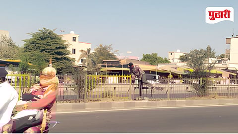 Yavat Solapur Highway