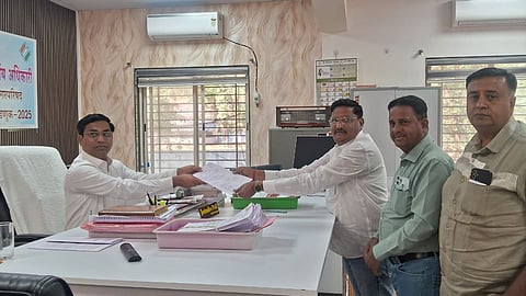 Jalgaon Election News : भुसावळ येथे माघारीच्या दिवशी एक बिनविरोध, शरदचंद्र पवार गटाच्या उमेदवाराची माघार