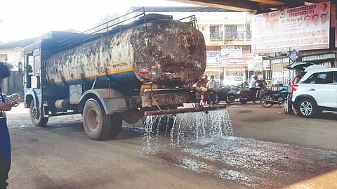 dusty road issues Talere