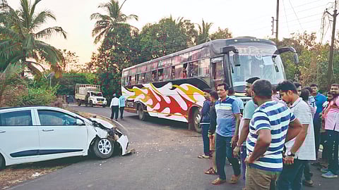 Sindhudurg road accident update