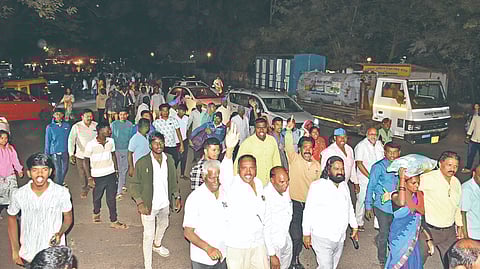 Waghapur Welcome Arch long march