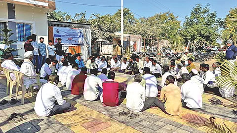 Mobile TV ban in Ravana village