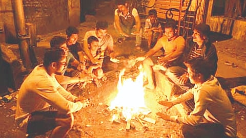 Nashik Malegaon Weather News : येथील शहर - तालुक्यात थंडीने केला कहर