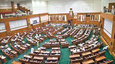 Belgaum Winter Session : आमदारांनो, सभागृहातील हजेरी वाढवा, अनुदान मिळवा !
